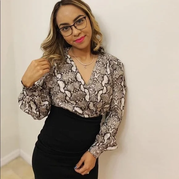 Sold - Picture 3 of 3